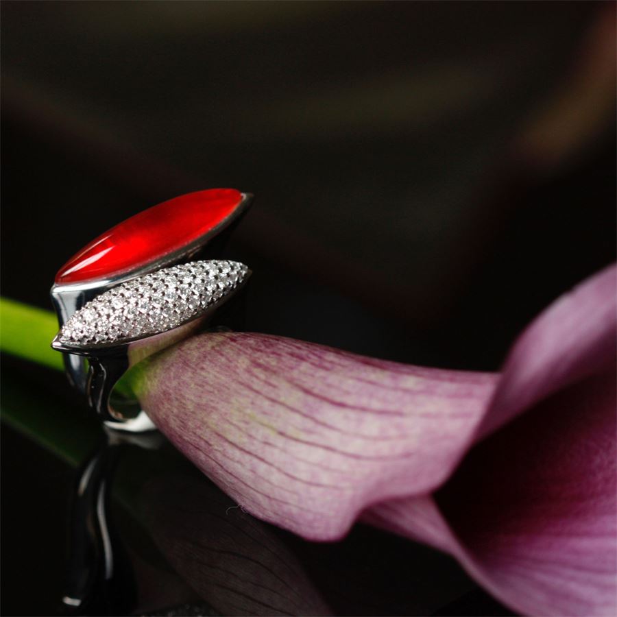 Anello Navetta rossa AURUM | AN1 NAV ARGROSSO