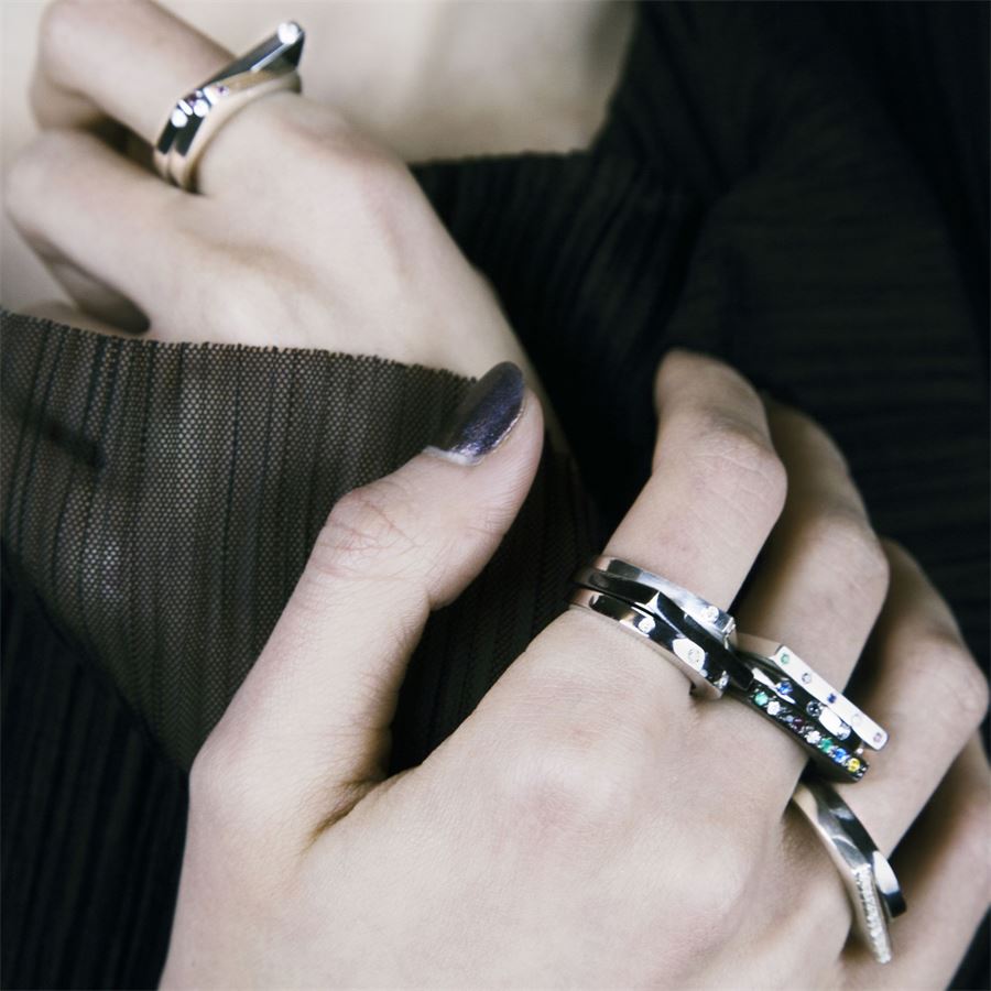 Modular 'Congiunzioni' square ring CONGIUNZIONI | AN1 CON QARG